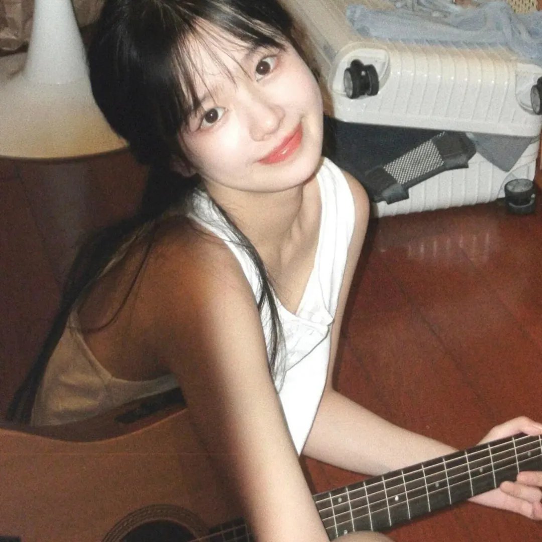 后备箱里的女孩